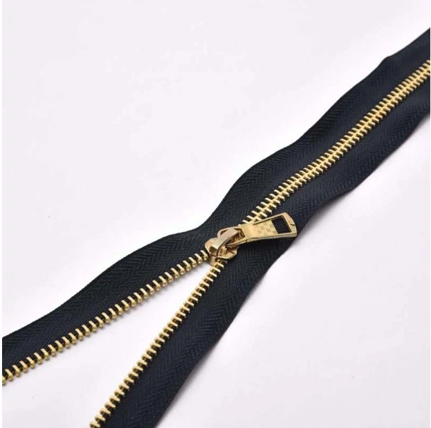 Heavy Duty Metal Separating Zipper for Commodity